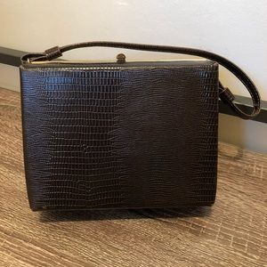 Little boxy purse